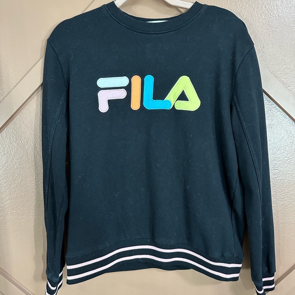 FILA sweatshirt in black with colored letters